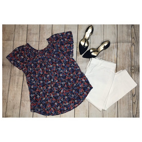Liz Claiborne Top - Picture 1 of 2